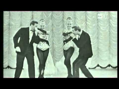 Da Daumpa (con le gemelle Kessler e i gemelli Blackburn)