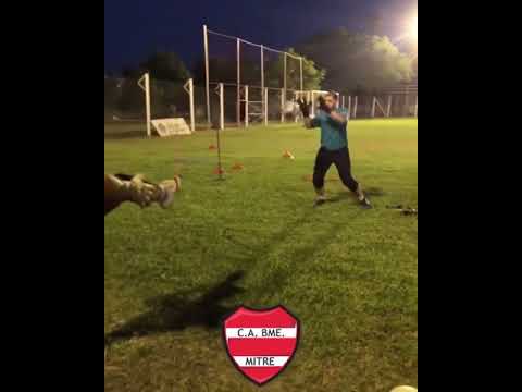 Entrenamiento del plantel superior del Club Bartolomé Mitre