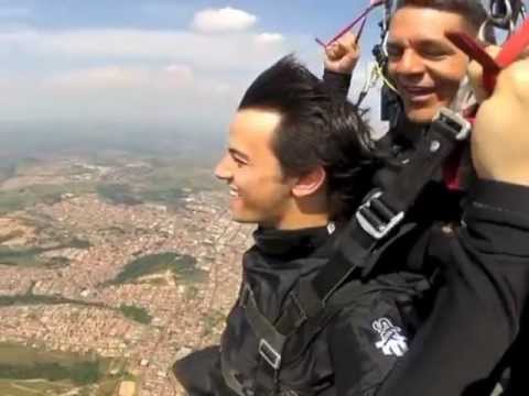 Gabriel Prado - SkyDiving