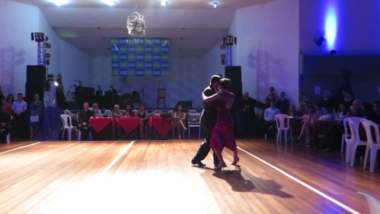 Jonathan Saavedra e Clarisa Aragón