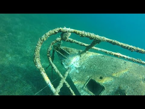 Freediving - Simuni more little wrecks - Pag Island - BluSub