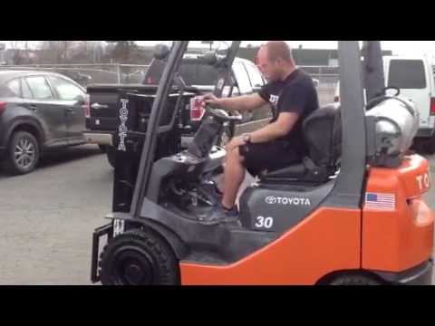 Toyota 8FGU15, LP, Truckers Mast, Pneumatic Tire, Serial #30512