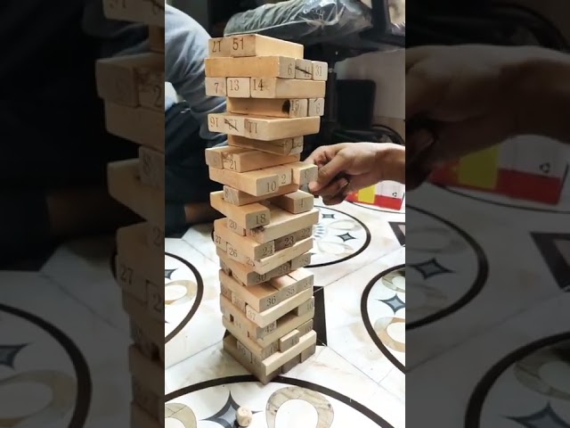 Vídeo relacionado con The OP Games | Wonky | The Unstable Party Game | Abstract Strategy and Dexterity Wooden Block Stacking Game| Tower Balancing Game | 1+ Players | Ages 8+ | English