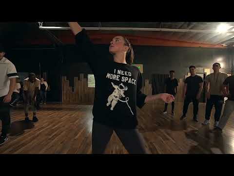 Kaycee Rice - OLHA A EXPLOSAO