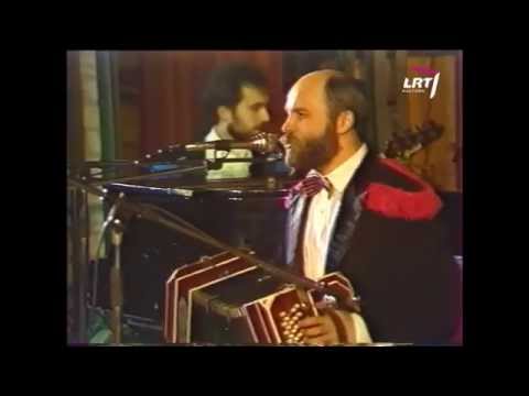 Dainos teatras - Kyla rūkas po nakties (1991-12-25)