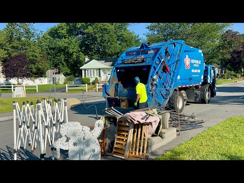 Republic Service’s Garbage Truck VS Summer Bulk Clean Up