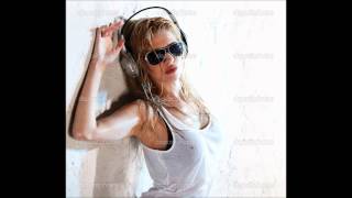 Ccorvin Dalek-Young People (Klangs Muy Horny Latinas Remix)
