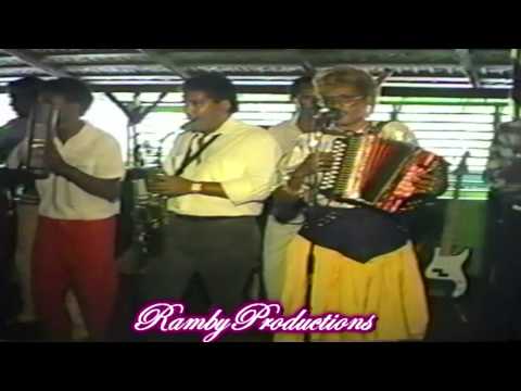 FEFITA LA GRANDE EN LOS 80" La Maya Prendia