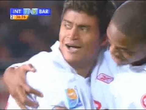 Gol de Adriano Gabiru contra o Barcelona/ Mundial 2006