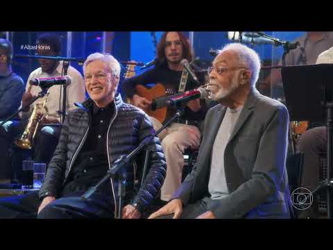 Caetano Veloso e Gilberto Gil cantam "Desde Que o Samba é Samba" no Altas Horas