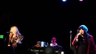 "Misty Mountain Hop!" by Heart!