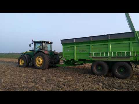 Розкидач Unia Tytan 24