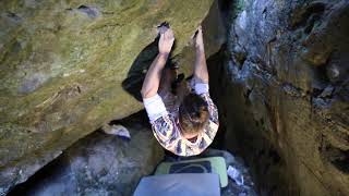 Video thumbnail de Yoda der Yogi-Meister, 7b+. Magic Wood