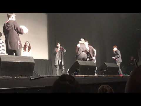 JJCC ATLANTA playing games w/ fans 😍