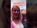 Tijdens een bezoekje aan een stadje zagen we deze fontein ⛲️ ??? #short #shorts #debellingas