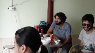 preview picture of video 'Bạn Kẹo với tây ba lô/bibobaoyen'