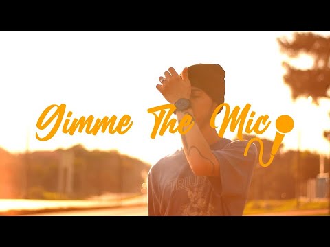 Shade - Gimme the mic (Official Video)