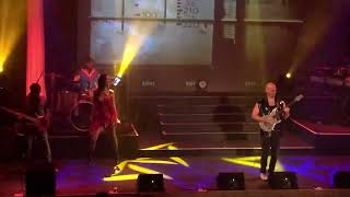 Walk Like An Egyptian/Kids In America-Courtney Jonas