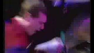 Paul Weller plays &#39;Sunflower&#39; live (Live Wood)