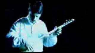 Oda Beni Seviyor / Bir ay dogar