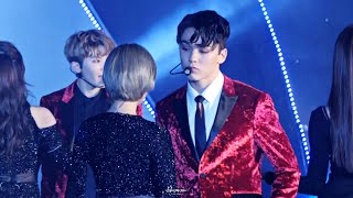 Download lagu WHO'S YOUR MAMA? | Jeongyeon & Vernon mp3 Download lagu WHO'S YOUR MAMA? | Jeongyeon & Vernon mp3