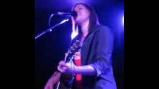 Thea Gilmore - You Spin Me Right Round Live Manchester