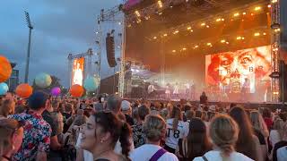 QStock 2025 - Ultra Bra - Savanni nukahtaa