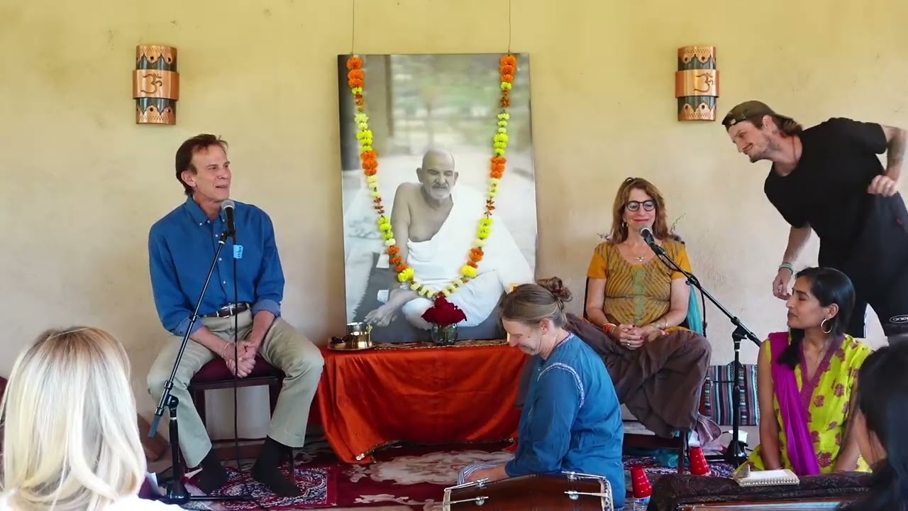 Sita's Gems - The Flow of Love with Michael Sternfeld & Mirabai Starr
