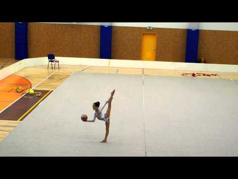 Ajur Cup 2014 - Nela Pochylá - míč