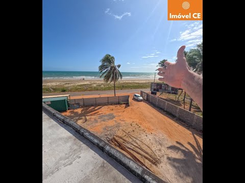 Bangalôs em Flecheiras: 03 Suítes, Rooftop e Área de Lazer com piscina