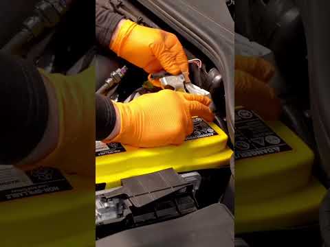 How To Replace and ADAPT a VW or Audi Battery