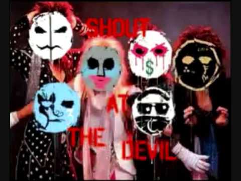 Shout At The Devil - Hollywood Undead (Motley Crue Cover) video thumbnail