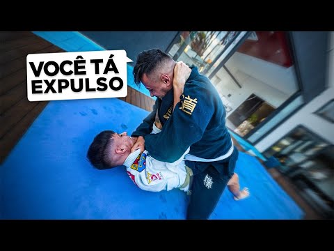 EU E O RENATO SAÍMOS NO S0CO NESSE VÍDEO !!