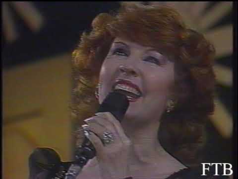 GARNDES VALORES DEL TANGO "LA NOCHE DE NÉLIDA TERESA COLOMBA"