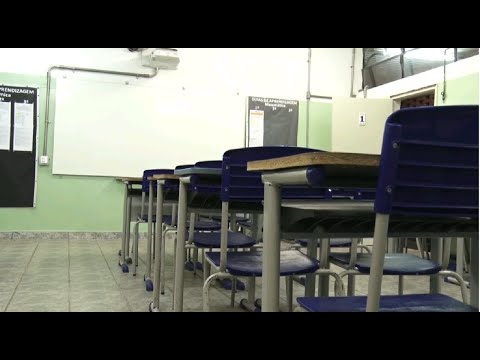 Alunos da rede estadual retornam às aulas online