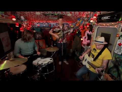 SONNY & THE SUNSETS - "The Application" (Live in Los Angeles, CA) #JAMINTHEVAN