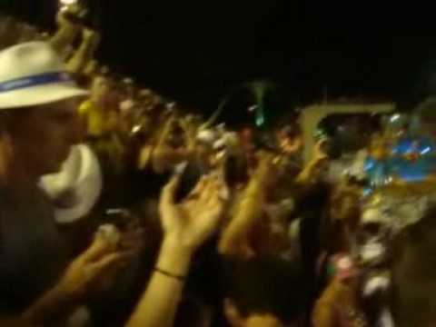 ► Vila Isabel 2010 - adeus - Final do Desfile -Carnaval 2010 Rio De Janeiro