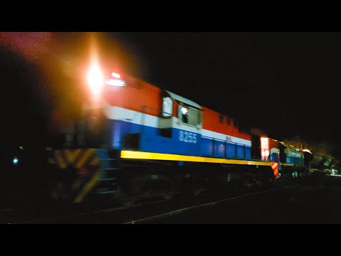 [4K] Tren cargado de NCA con destino a Rosario pasando por Marcos Juárez!!!!!!