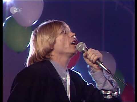 Nino D'Angelo  - Napoli Napoli (Live)