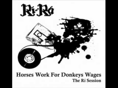 RÍRá - The Front Bar