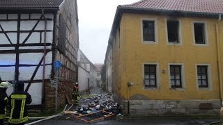 preview picture of video 'Zwei Verletzte bei Brand in Wohnhaus Bad Königshofen'