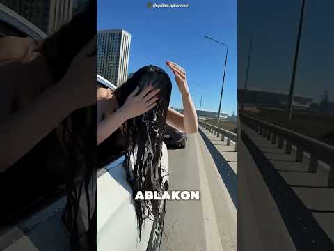 Ez a lány megmosta a haját az autóban 🤯