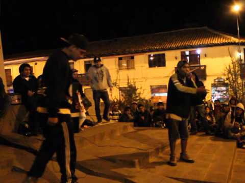 BATALLA DE GALLOS CUSCO-SEMIFINALES PART 3