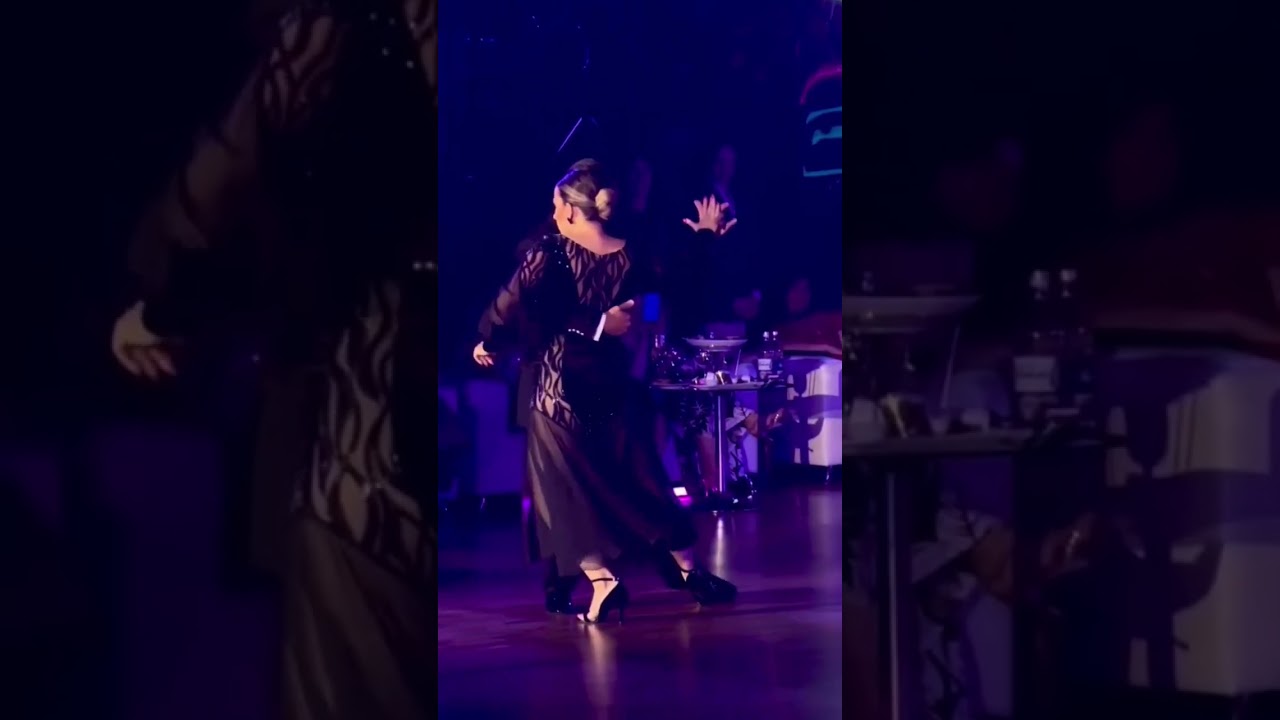 Video thumbnail for Carla Rossi y José Luís Salvo bailando Chique 😍 #tango #tangoargentino #tangoexpo #танго