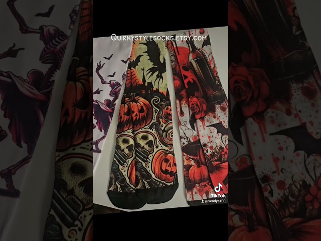 Vídeo relacionado con BISOUSOX Calcetines de Halloween Divertidos Hombre Algodón Calcetines 6 Pairs Halloween Socks para Hombre 40-46
