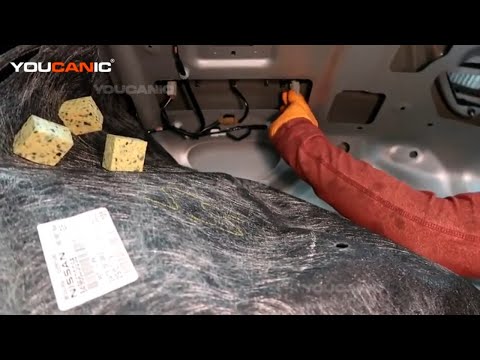 2013–2019 Nissan Sentra – License Plate Light Replacement