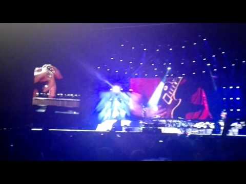 Guns N' Roses Wish you were here/ Layla+November rain  live in Lisboa 2017