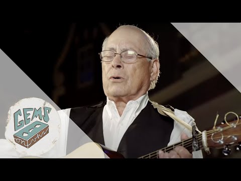 Baldemar Velásquez & Águila Negra Band (ft. Joe Troop), "Canción Mixteca," // GemsOnVHS™