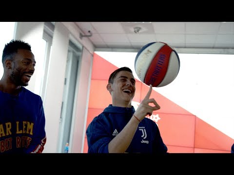 Juventus test their basketball skills with the Harlem Globetrotters!