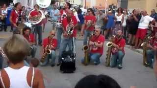 preview picture of video 'Gaeta Jazz 2014 - Funkoff - Street Parade'